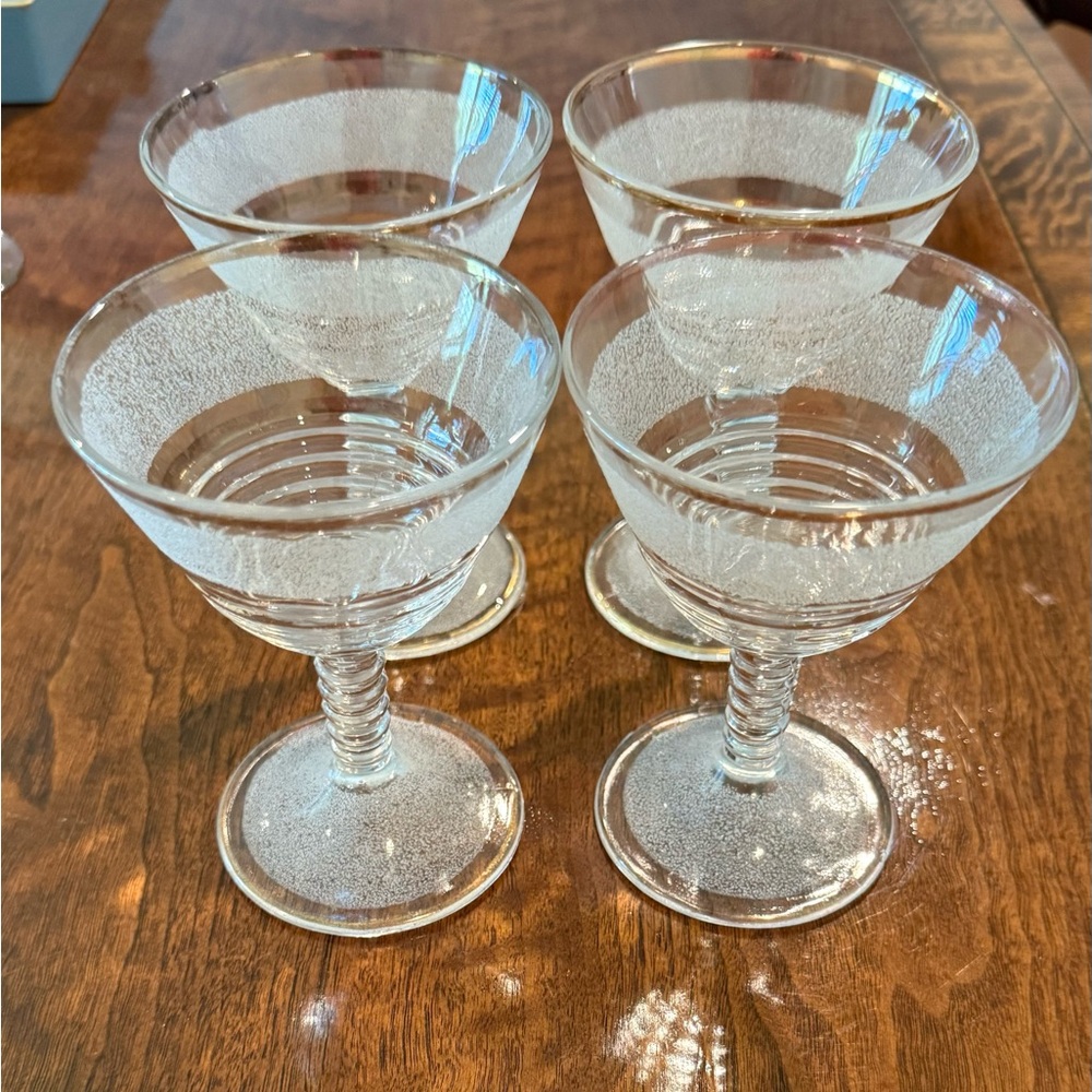 4 Federal Frosted Champagne Glasses w/ Gold Rim